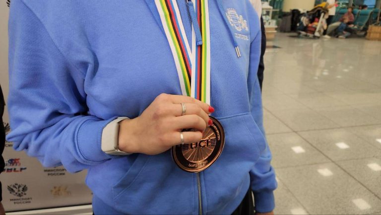 photo_5193199551102711696_y