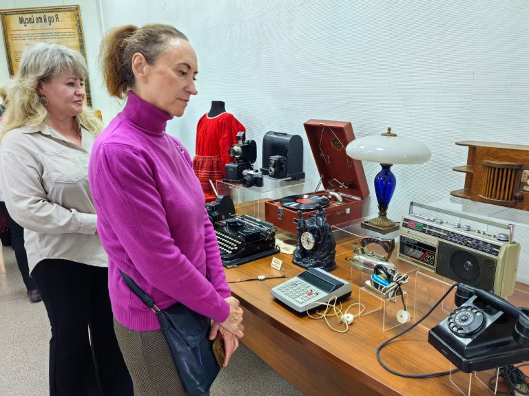 photo_5195373165331743598_w