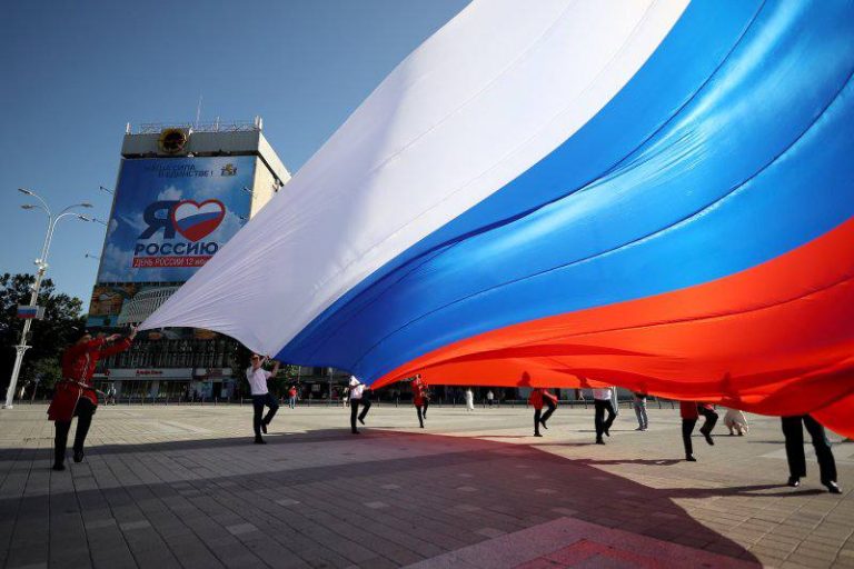 photo_5195129305678609637_x