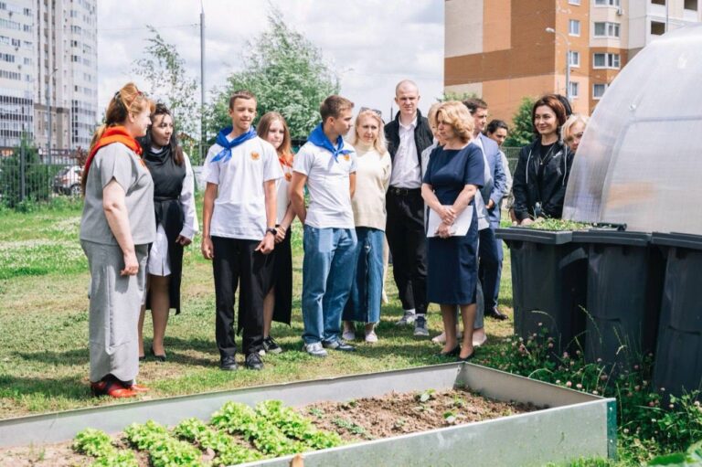 aca8086c-46d1-461b-8456-9655e84fde0b